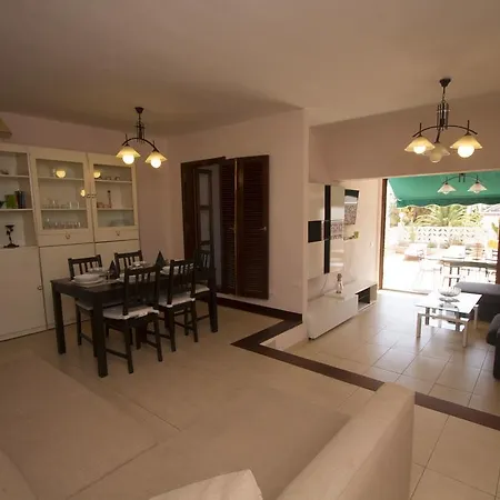 Апартаменты Tegueste Costa Adeje Адехе